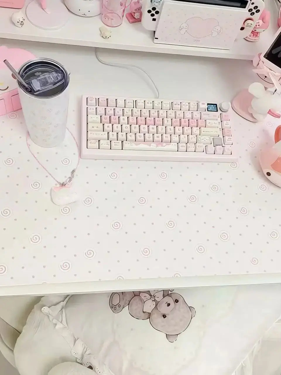 Polka Dot Mat