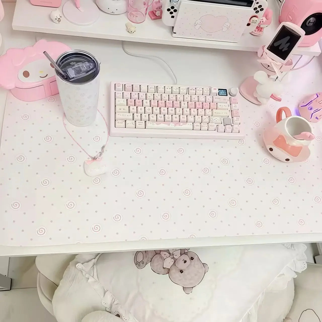 Polka Dot Mat